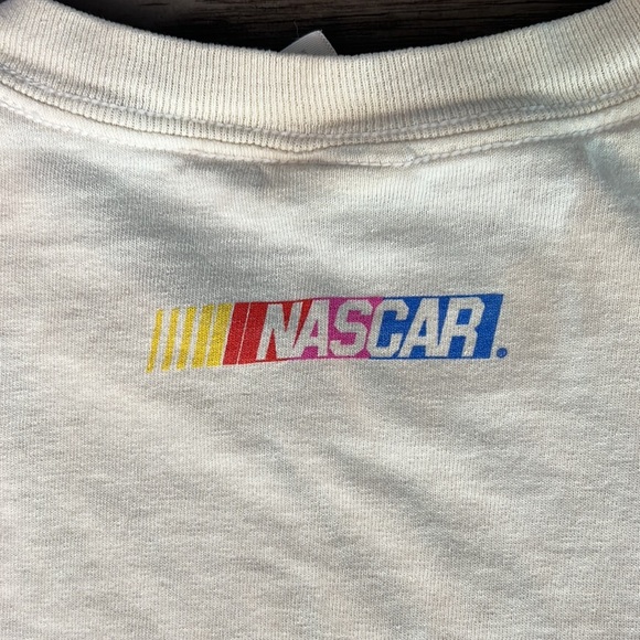 NASCAR VINTAG COTTON SHORT SLEEVE TEE LAS VEGAS SIZE MEDIUM - Picture 13 of 16
